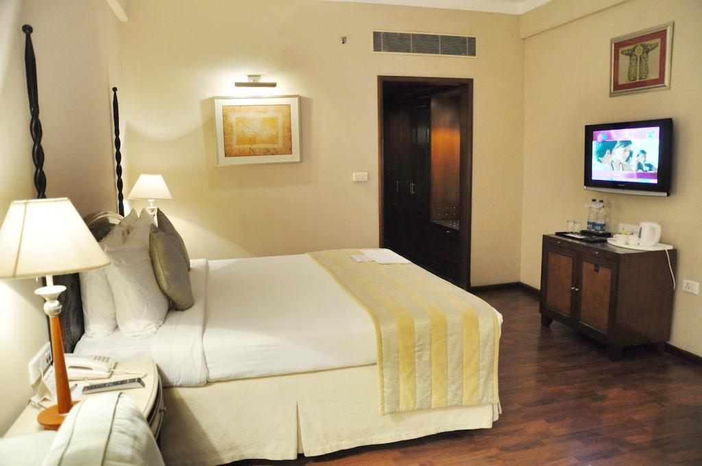 Double Room savings on spa 3 hrs early check late check-out subject to availability,1689850837:JPEG